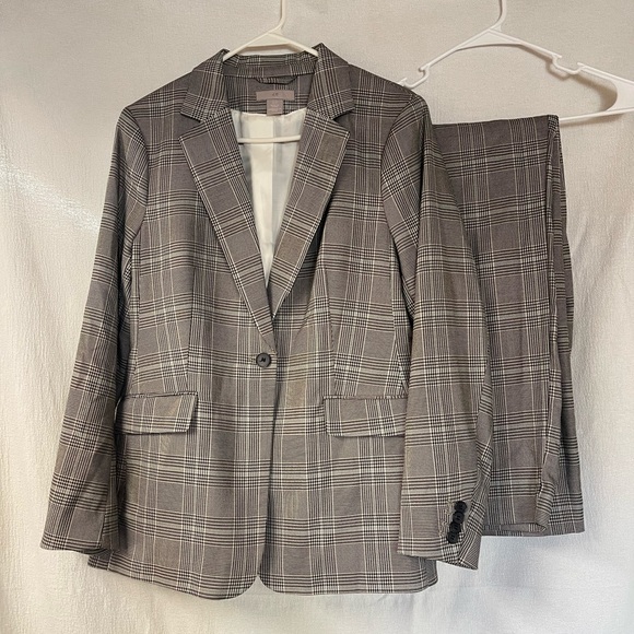 H&M dress suit - Picture 2 of 5